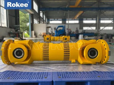 Integral Universal Joint Coupling